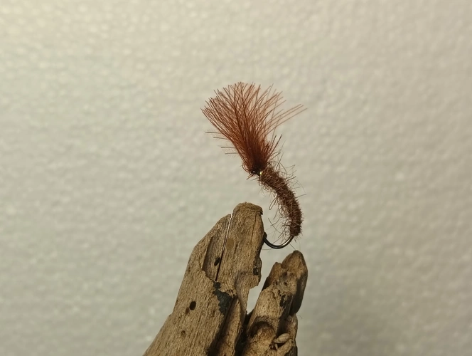 Shuttlecock emerger