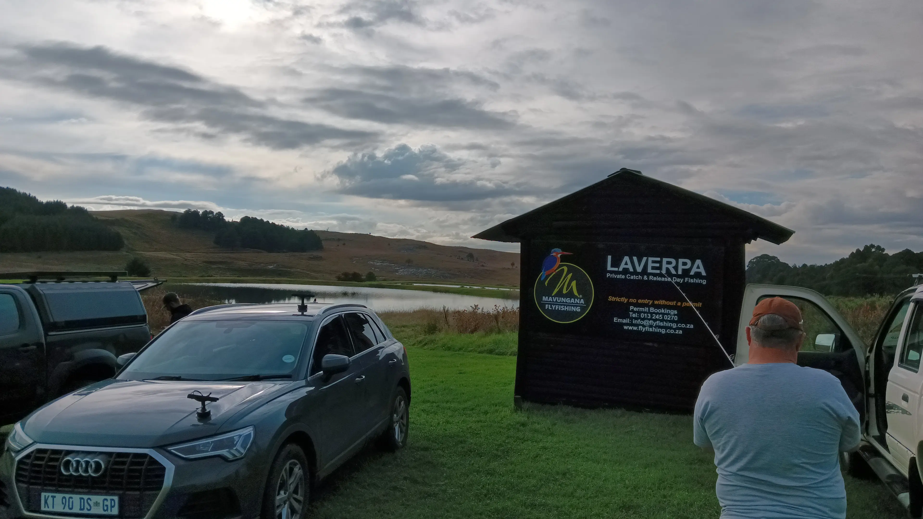 Guided fly fishing at Laverpa Dullstroom